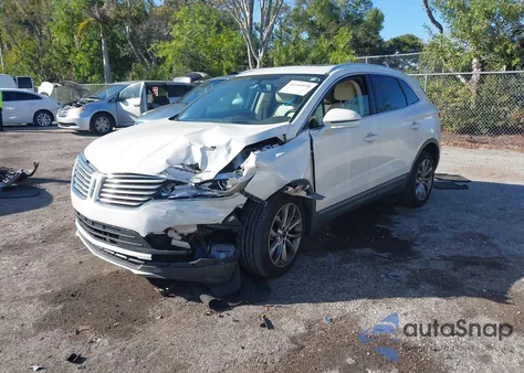 2015 Lincoln Mkc z USA, uszkodzony, nr VIN 5LMCJ1A9XFUJ47997